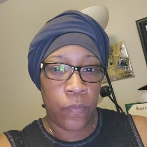 Meet your Posher, Latifa